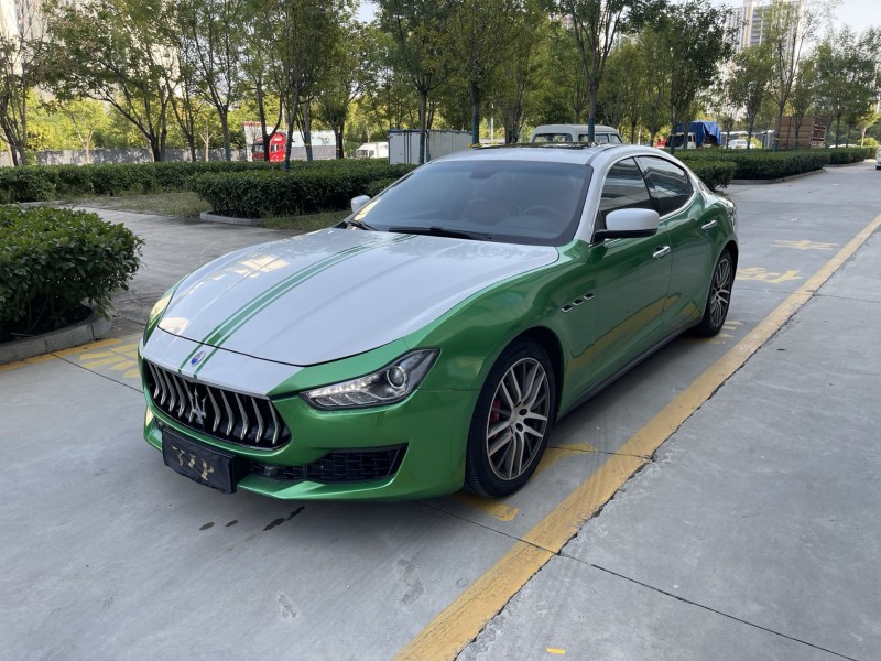 济宁15年玛莎拉蒂Ghibli2