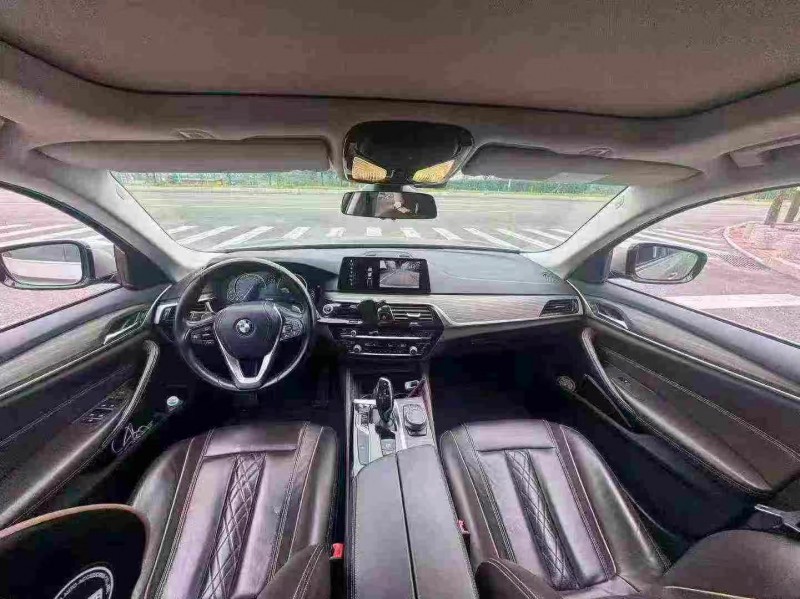 惠州18年宝马5系5