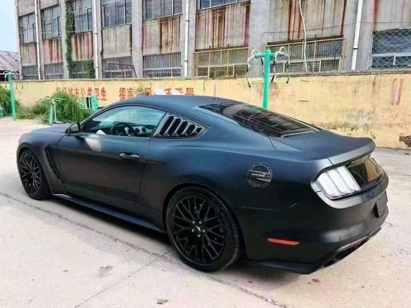 青岛16年福特野马9