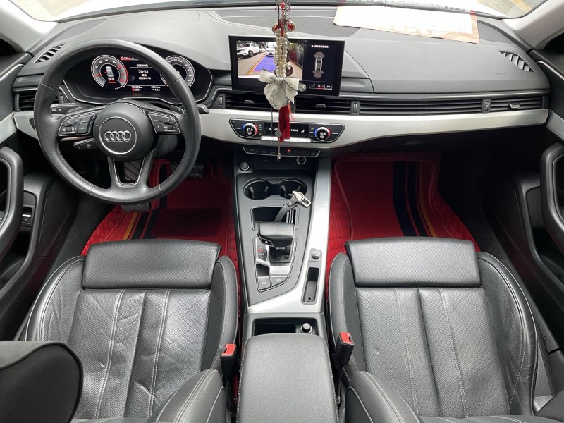 济宁21年奥迪A4L5