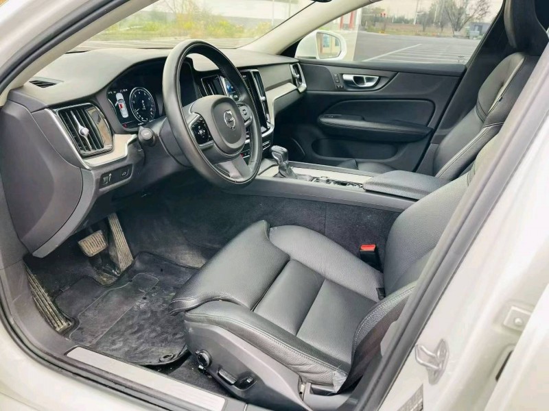 聊城21年沃尔沃S60L8