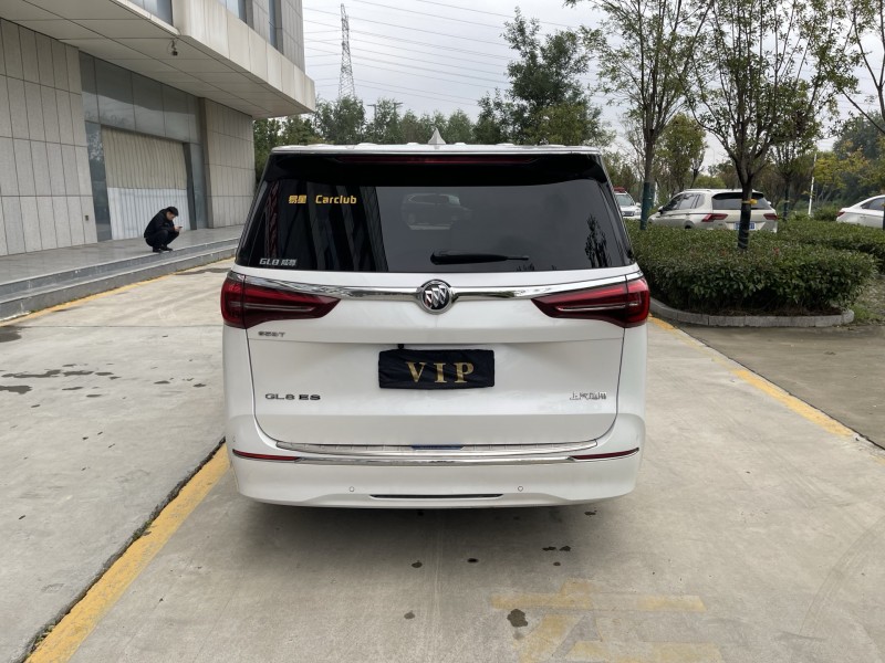 济宁21年别克GL89