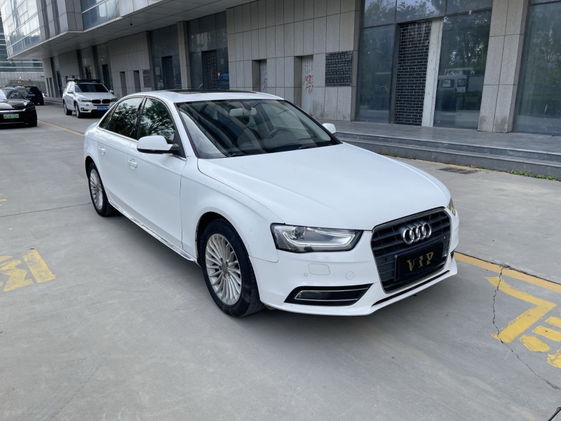 济宁16年奥迪A4L2