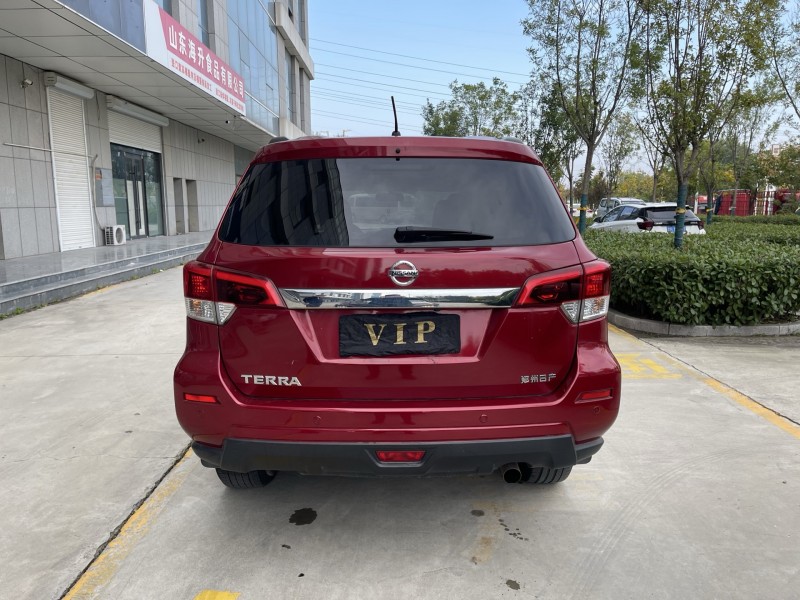 济宁19年日产奇骏9