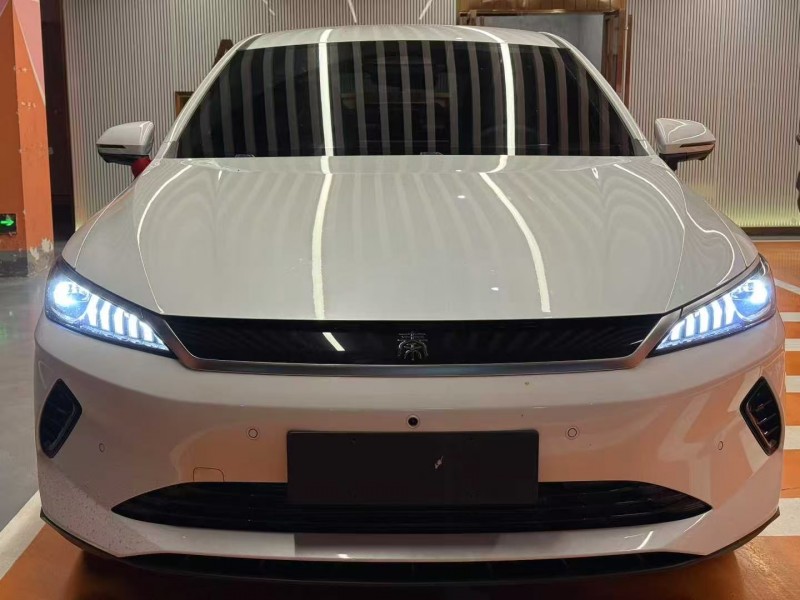 长沙25年比亚迪秦1