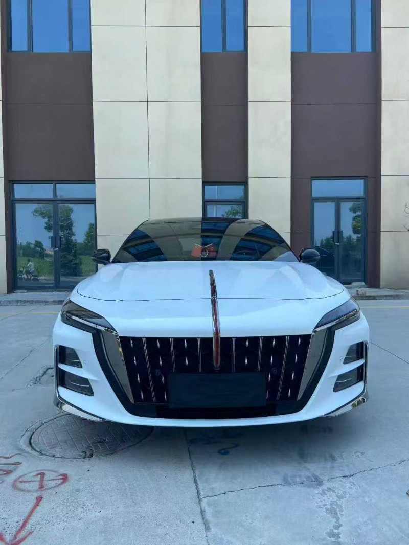 襄阳23年红旗H61