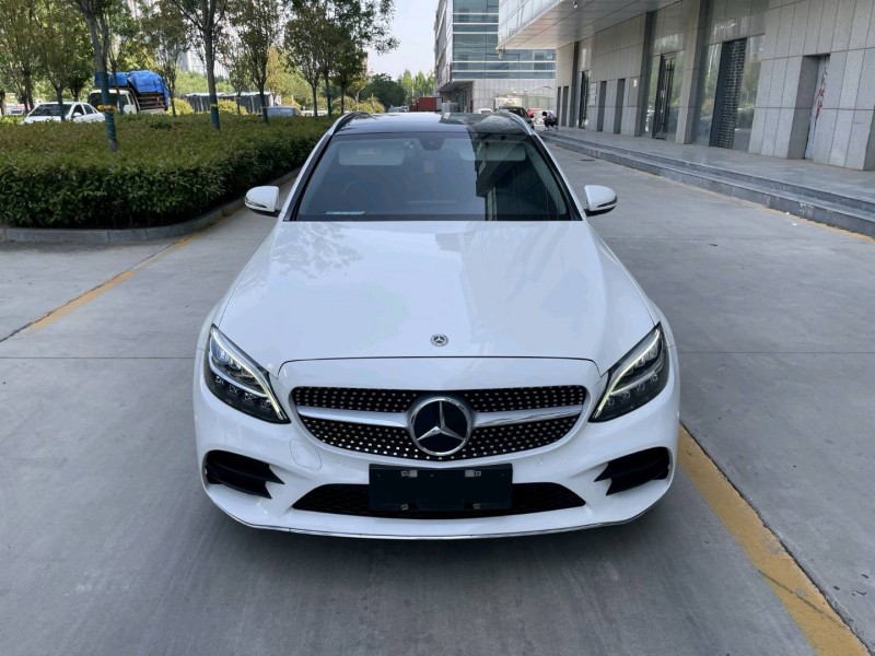 济宁21年奔驰C1