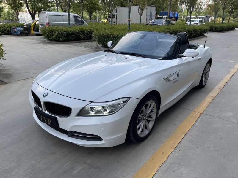 济宁17年宝马Z43