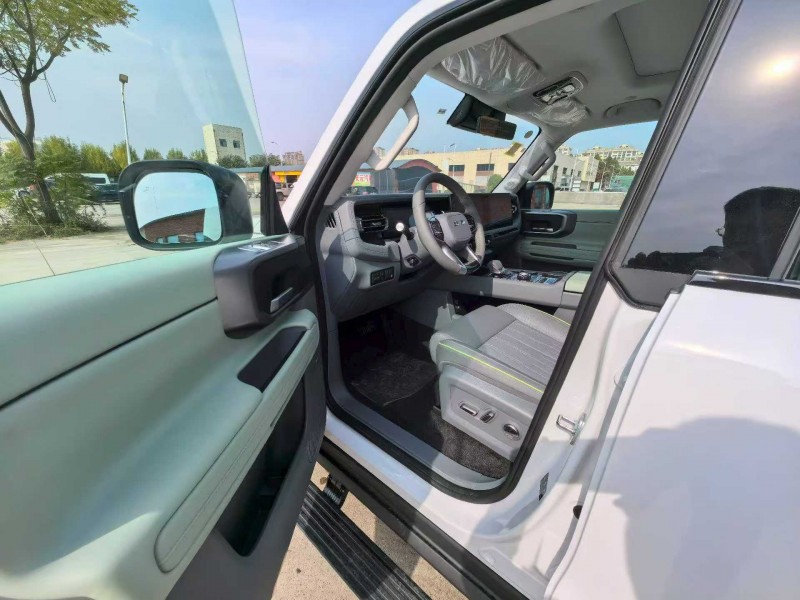 济宁25年北京BJ404