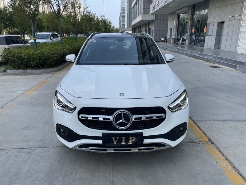 济宁20年奔驰GLA1