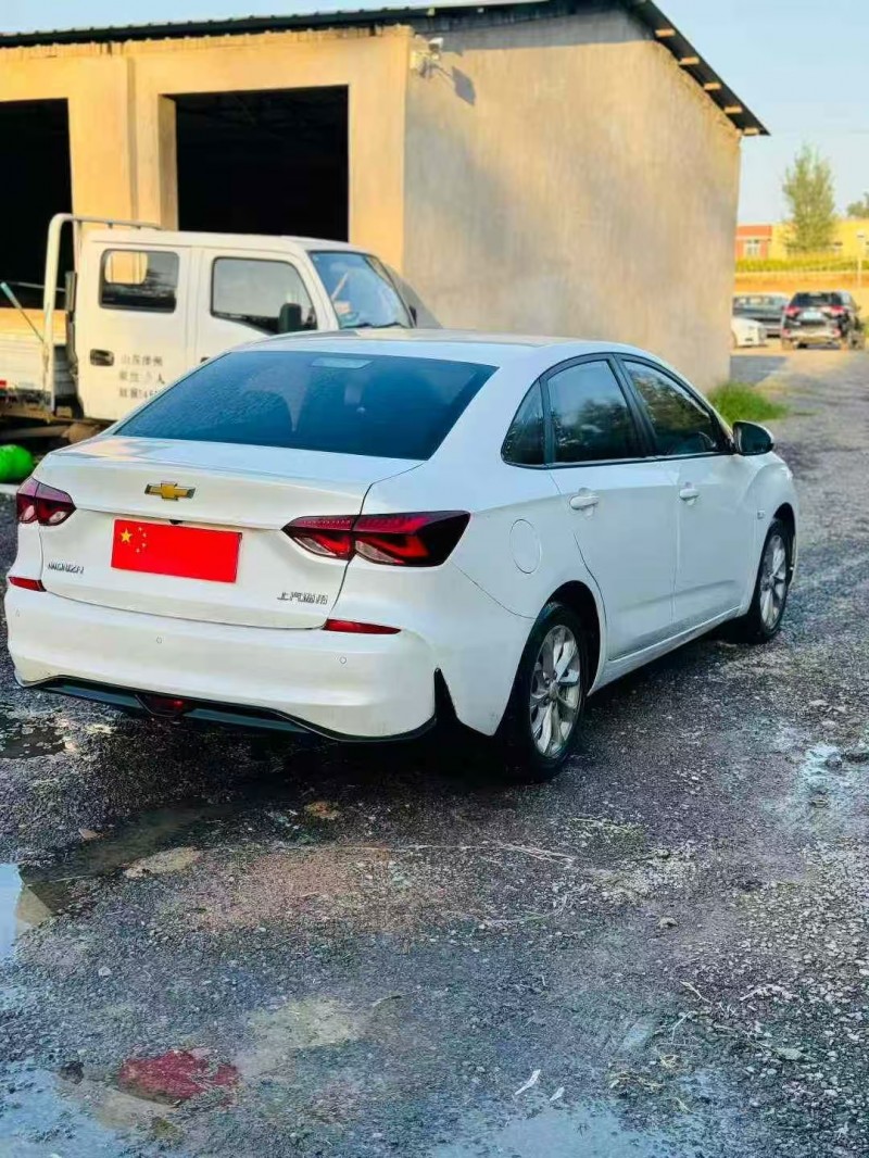 鹤壁23年雪佛兰科鲁泽4