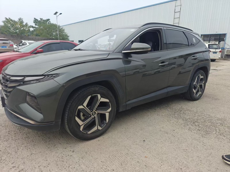 岳阳23年现代途胜2