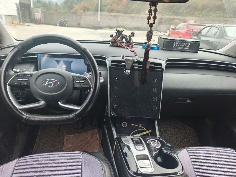 岳阳23年现代途胜4