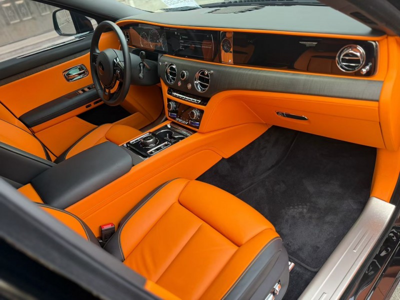 唐山22年劳斯莱斯古斯特8