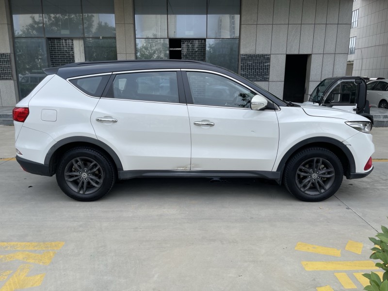 济宁21年东风风光3