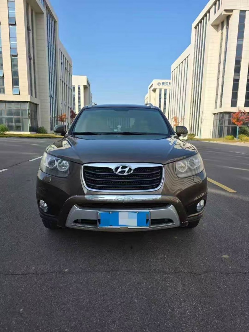 潍坊11年现代途胜1