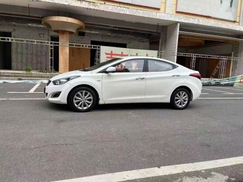 淄博18年现代朗动2