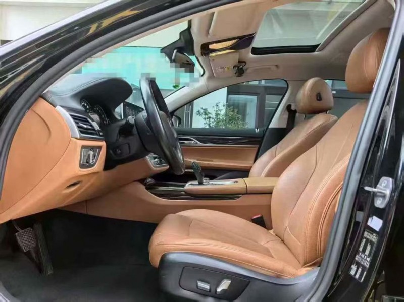 深圳17年宝马7系7