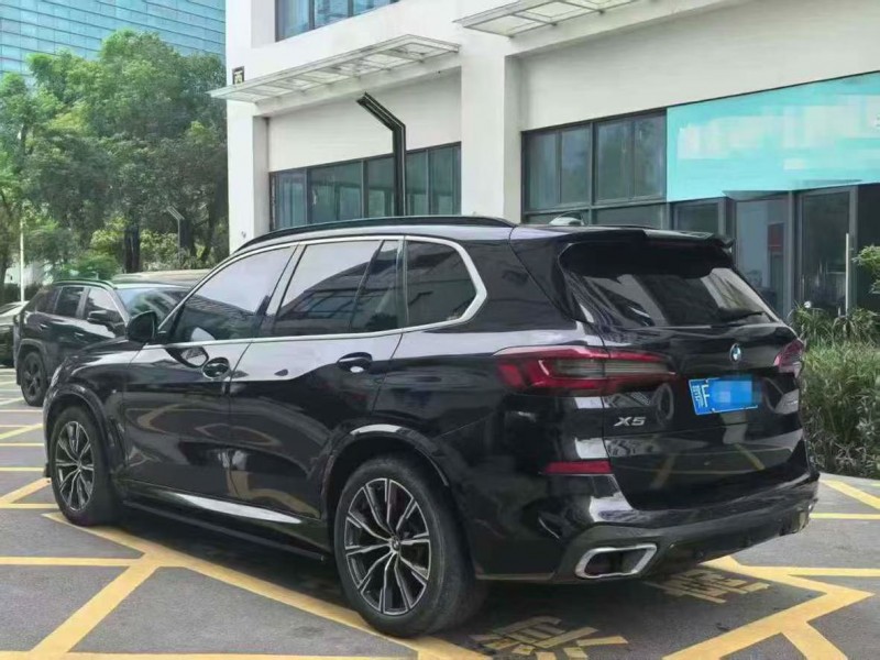 深圳21年宝马X56