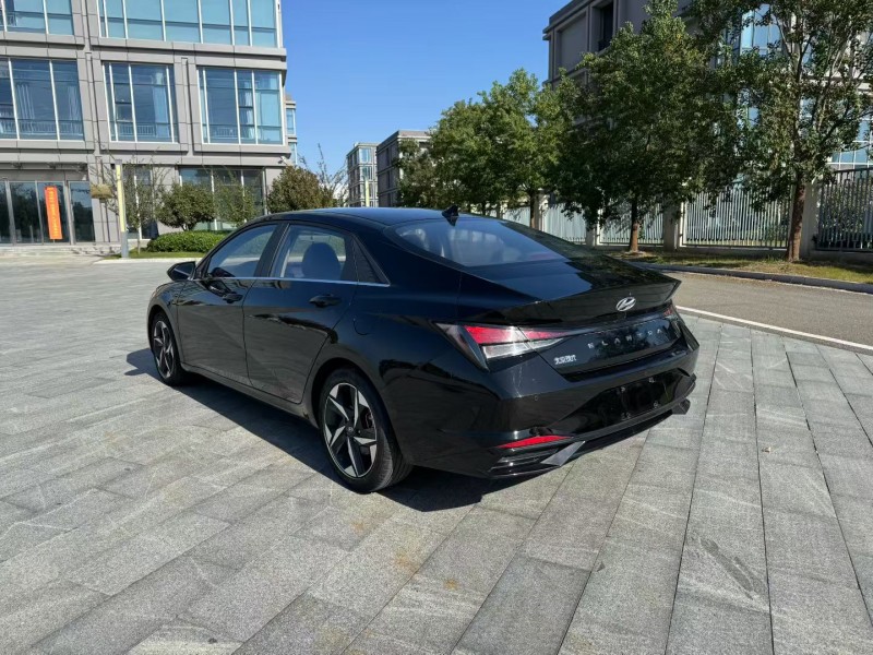 盐城23年现代伊兰特8