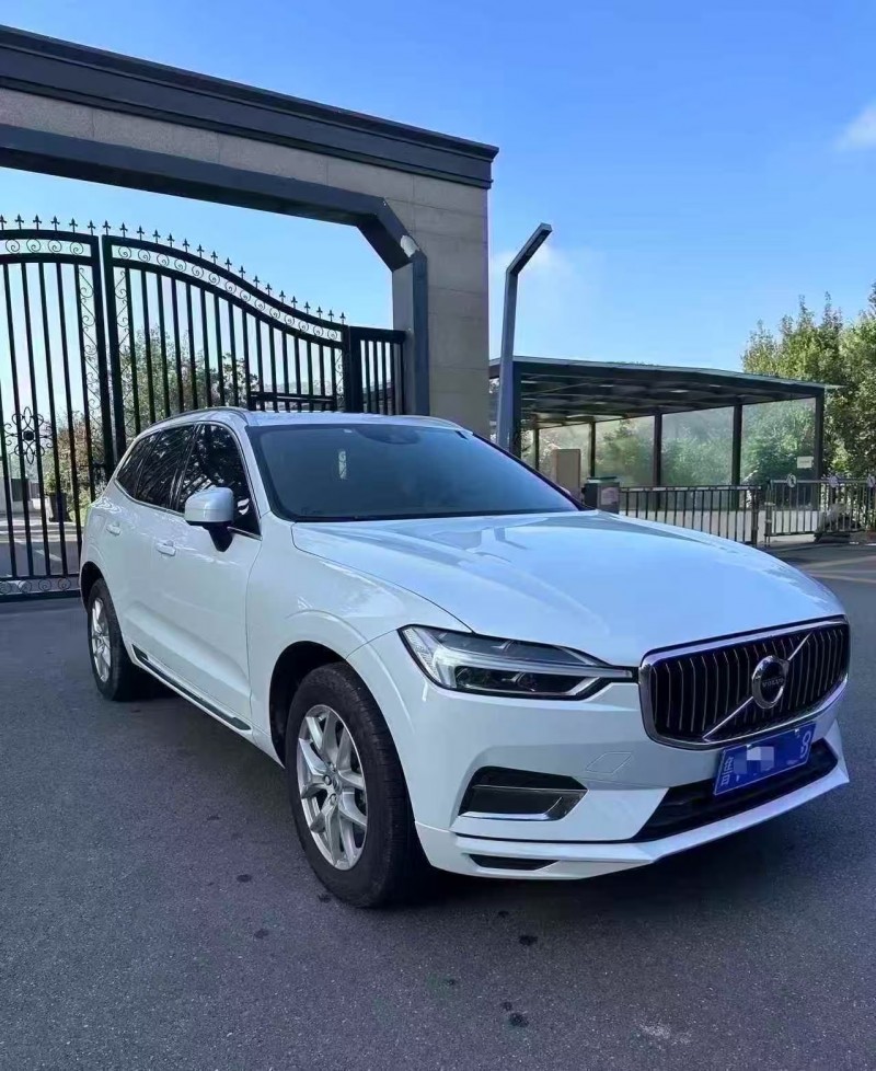 青岛20年沃尔沃XC602