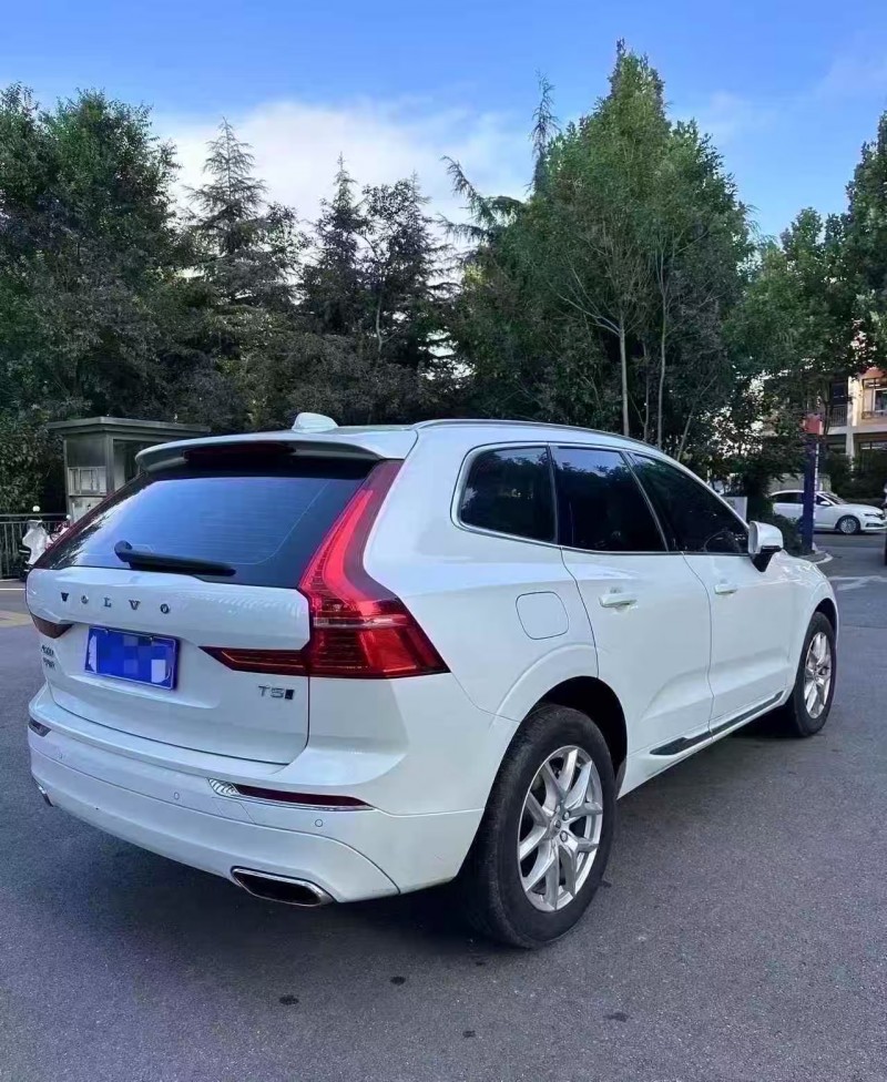 青岛20年沃尔沃XC607
