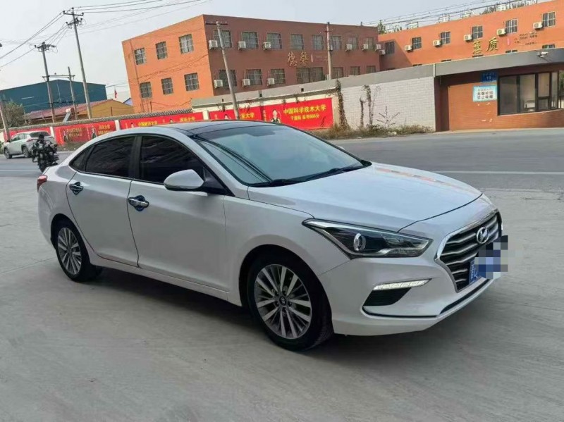 保定17年现代名图2