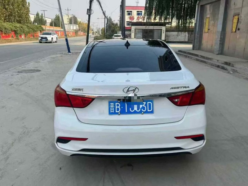 保定17年现代名图9