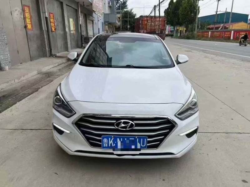 保定17年现代名图1