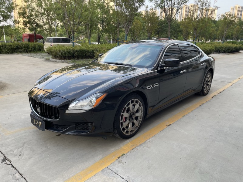 济宁14年玛莎拉蒂Ghibli2