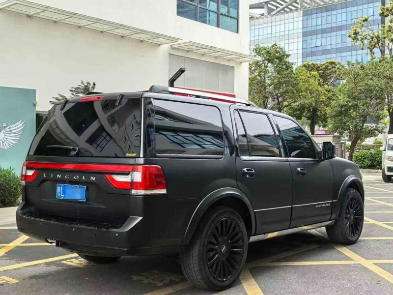深圳16年林肯领航员8