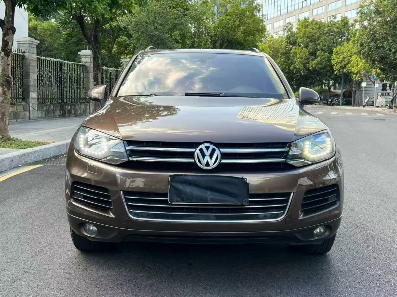 深圳17年大众途锐1