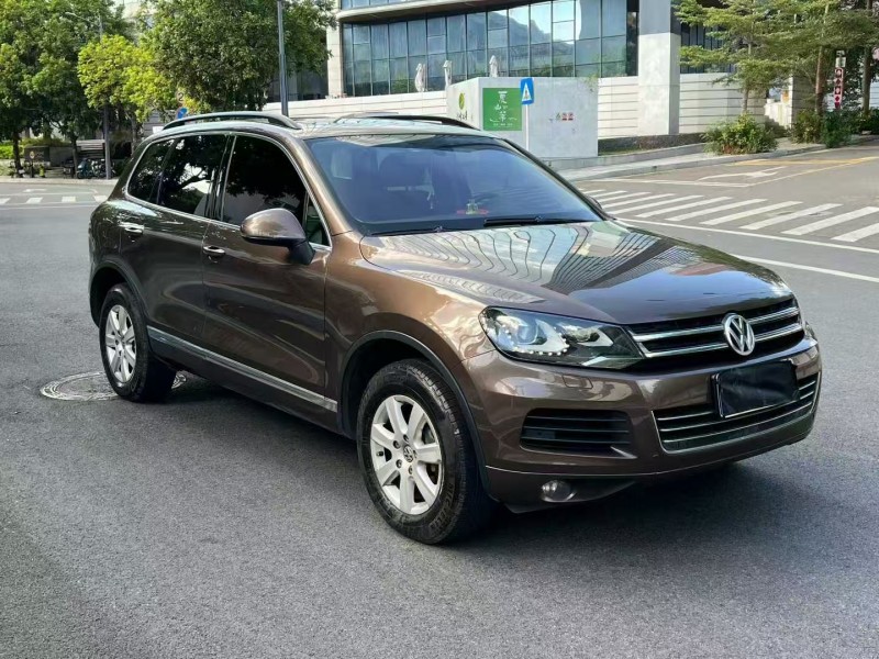 深圳17年大众途锐3