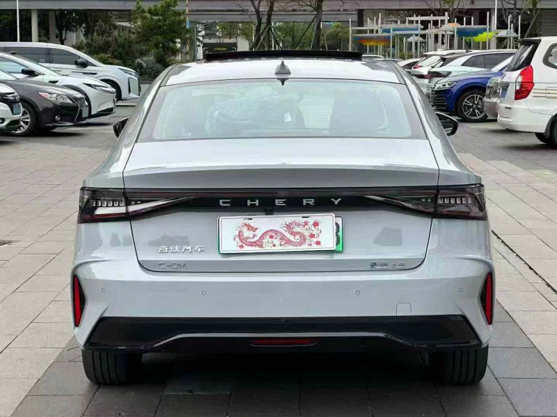 佛山25年奇瑞风云9