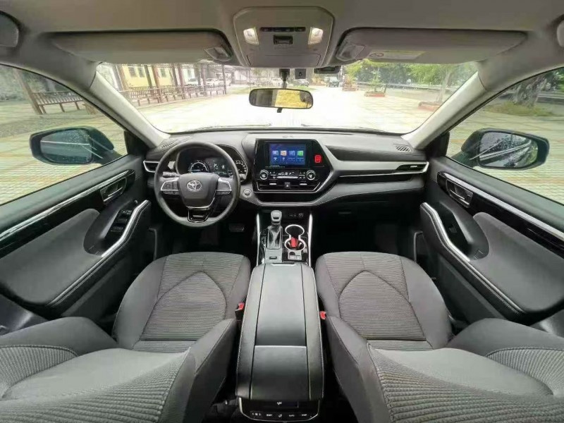 佛山24年丰田汉兰达4