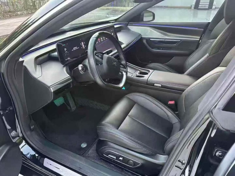 珠海24年小鹏汽车p76