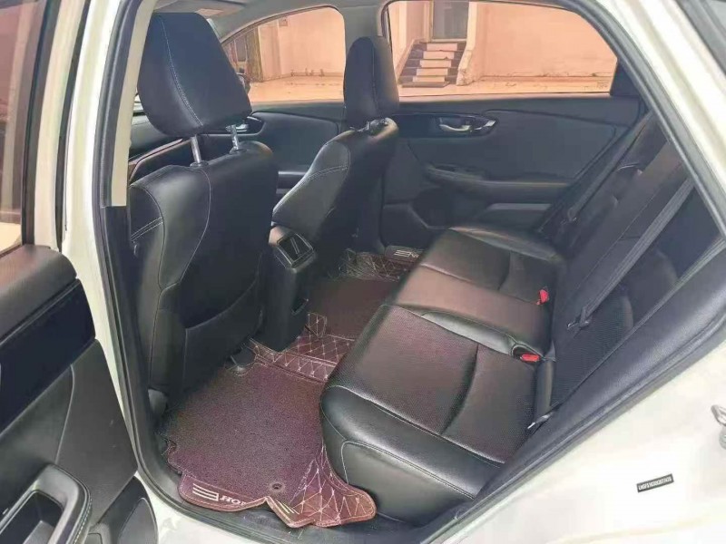 汕头19年本田凌派6