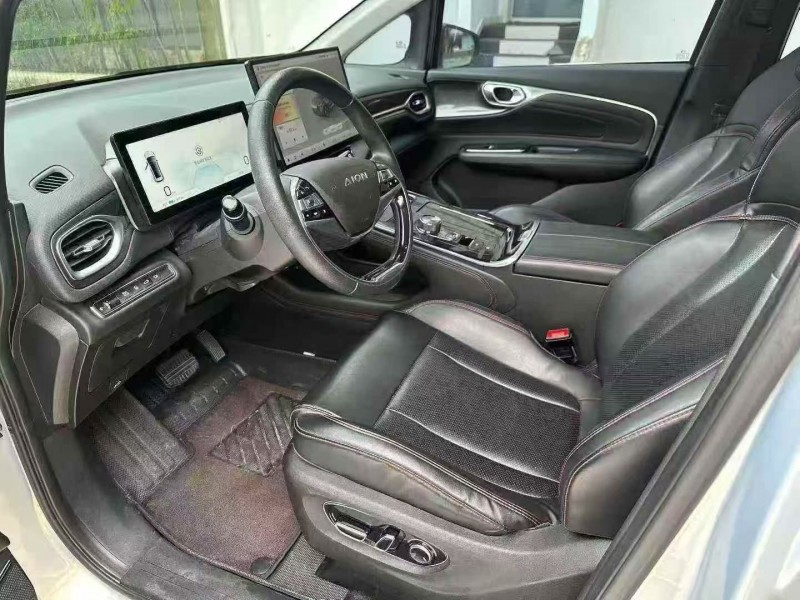 广州22年传祺埃安V4