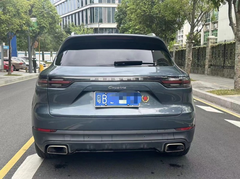 深圳18年保时捷卡宴8