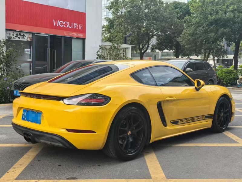 深圳17年保时捷7185
