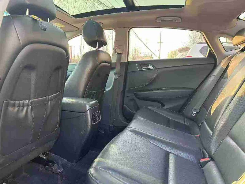 徐州17年现代名图5