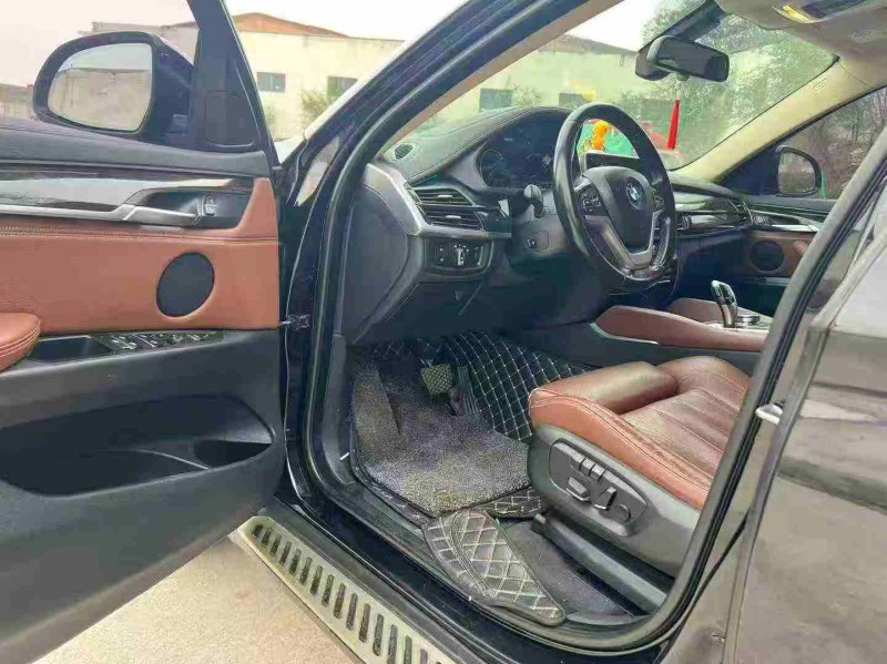 西安19年宝马X63