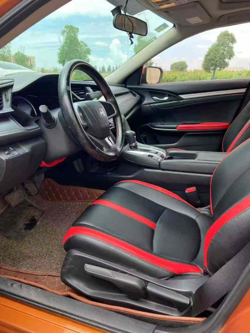 襄阳17年本田思域4