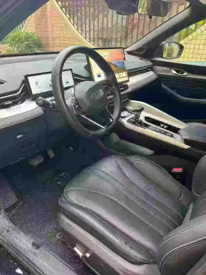 汕头25年吉利星瑞6