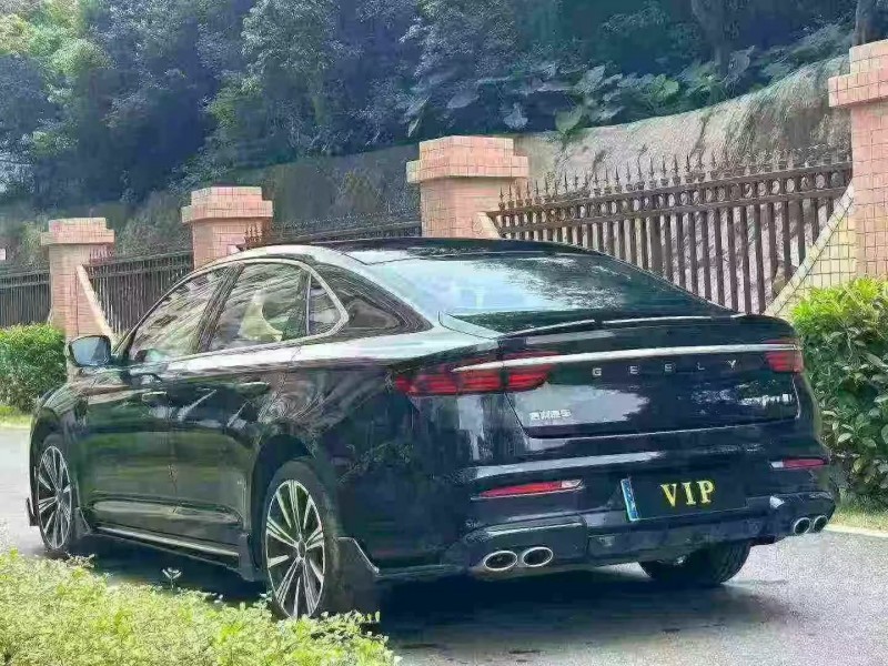 汕头25年吉利星瑞7