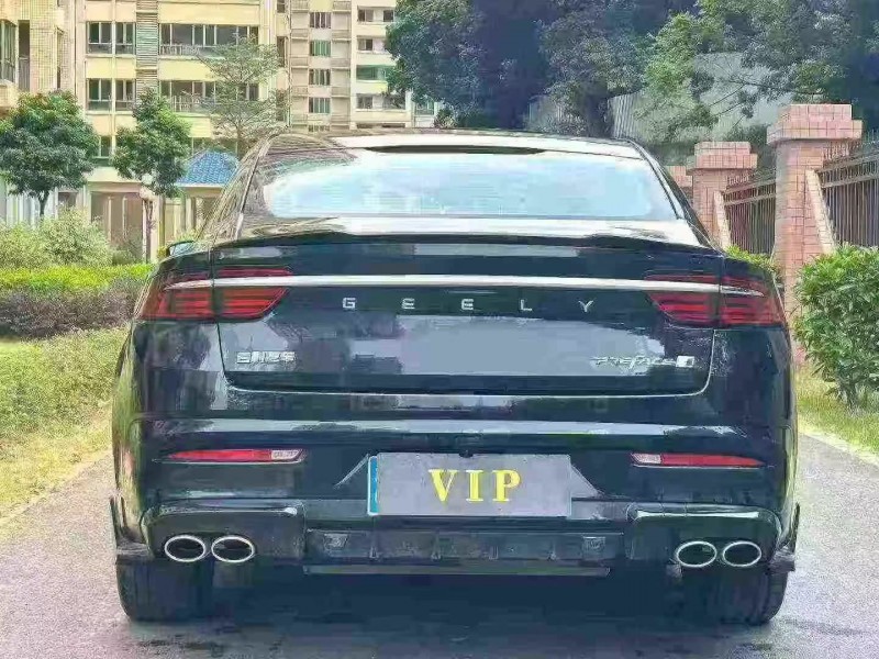 汕头25年吉利星瑞9