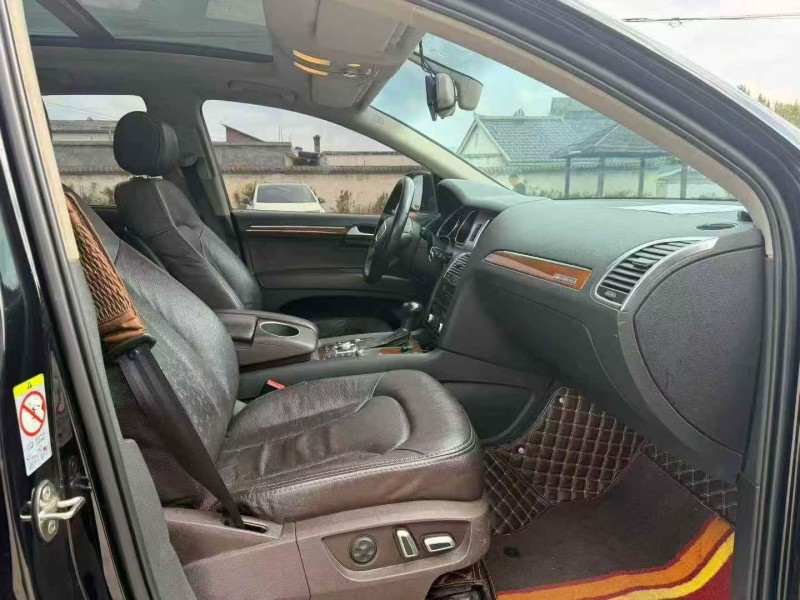 毕节14年奥迪Q76