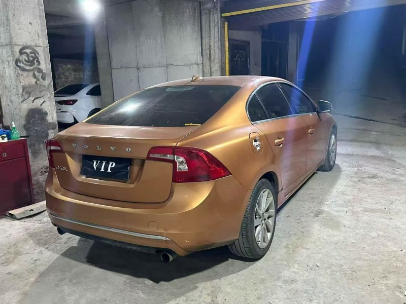 毕节14年沃尔沃S60L7