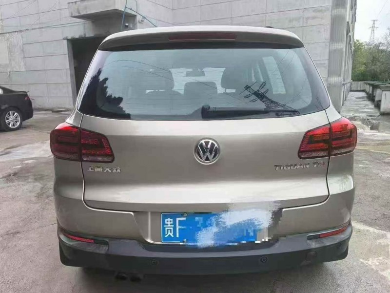 贵阳15年大众途观9