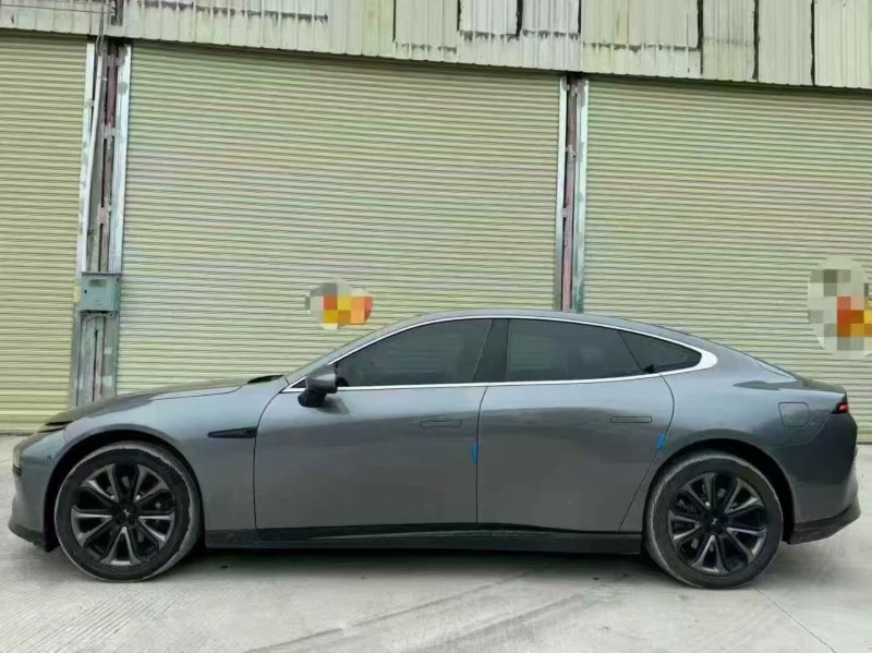 桂林20年小鹏汽车p73